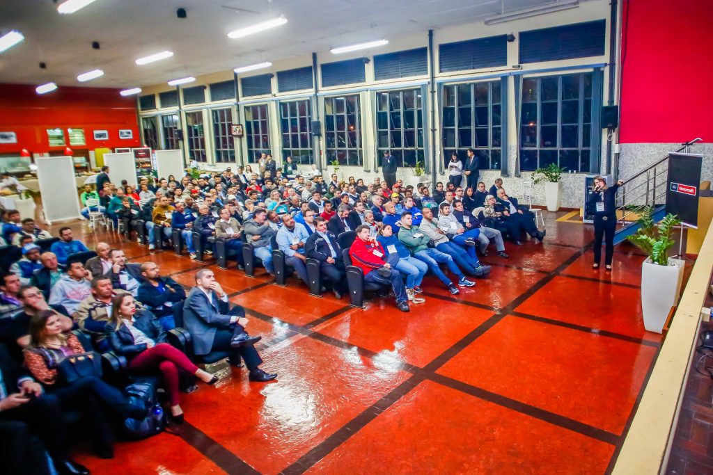 São Paulo, SP. 22/09/2016 Encontro de Relacionamento da Motorcraft com o Sindirepa. (Foto: Edson Lopes Jr.)