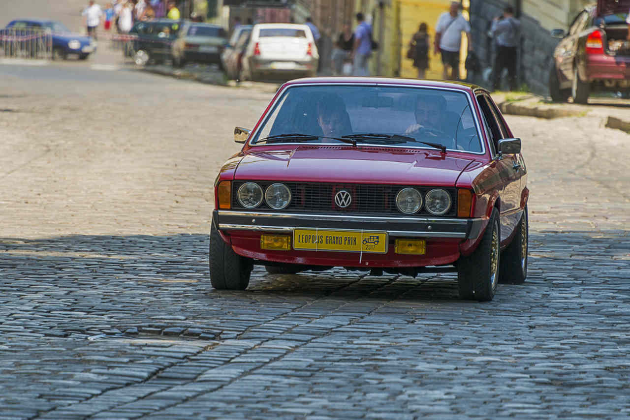 A primeira geração do Volkswagen Scirocco foi produzida entre 1974 e 1981.