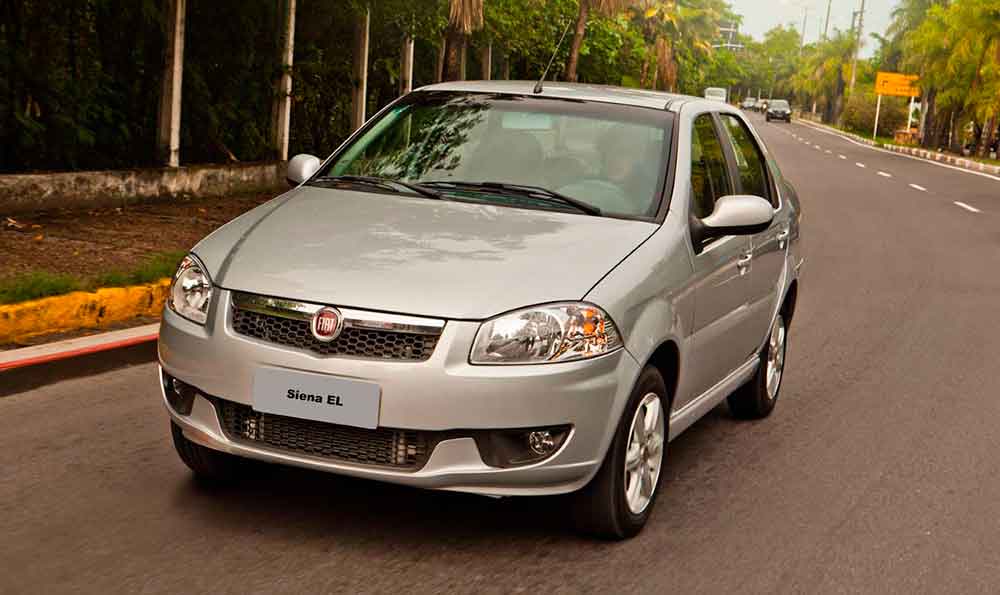 Tipos de carros: Fiat Siena, um sedan barato