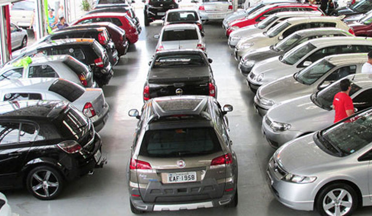 comprar ou trocar carro