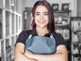 balconista de autopeças