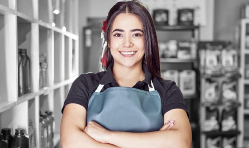 balconista de autopeças